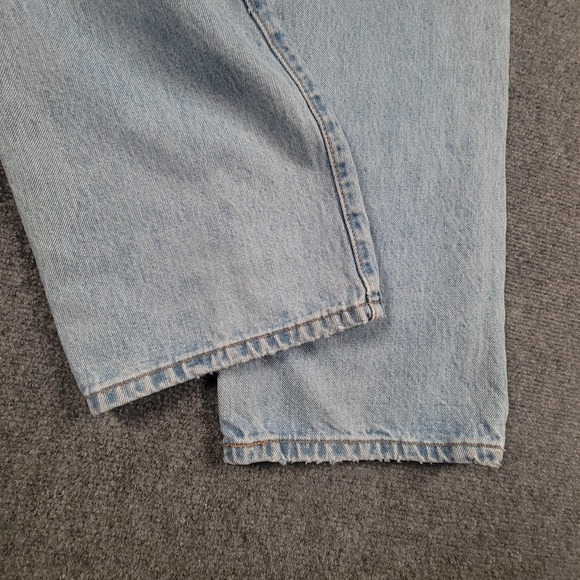 Levis 501 Jeans Mens 38x32 Light Wash Button Fly Straight Leg Denim Distressed - Picture 8 of 12